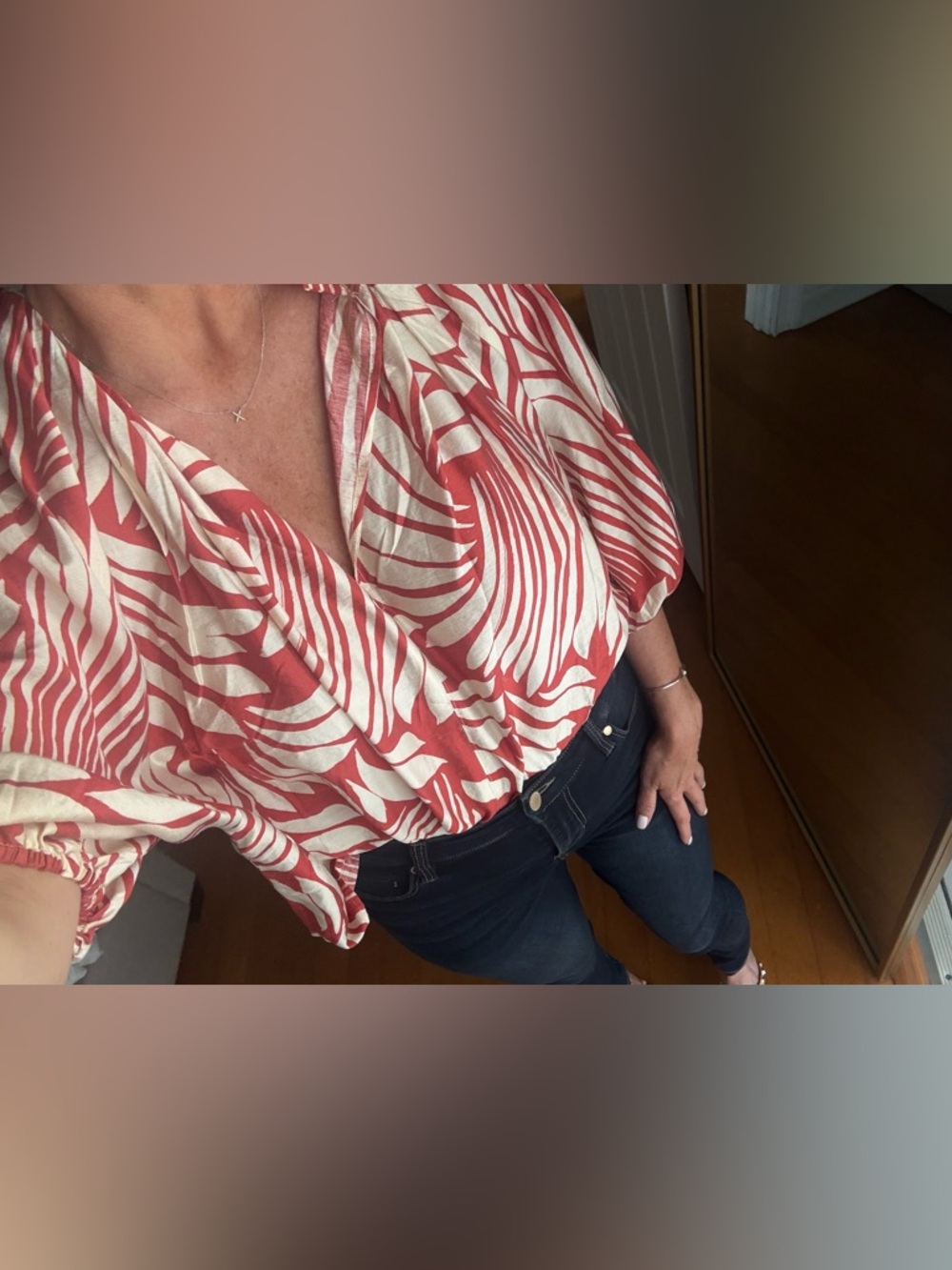 H&M Red and White Striped Leaf-Pattern Blouse in size 10 - Picture 5 of 7